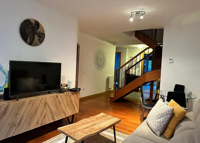 Coqueto Duplex Con Dos Terrazas Y Piscina Cerca De La Playa De La Virgen Del Mar * 桑坦德