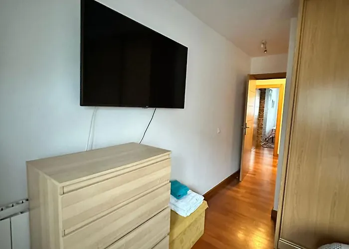 Coqueto Duplex Con Dos Terrazas Y Piscina Cerca De La Playa De La Virgen Del Mar 桑坦德